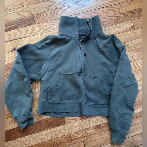 Lululemon Scuba Funnel Neck Half Zip - Picture 2 of 4